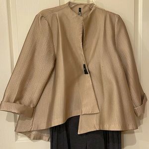Sear Sucker Jacket.  Size Large. Short in front longer in back. Beige